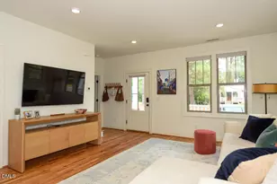 508 E Lavender Ave, Durham, NC 27704 - Photo 6