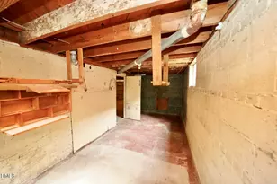 805 E Hudson Ave, Durham, NC 27704 - Photo 20