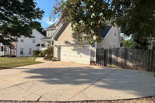 102 Ackley Ct, Cary, NC 27513 - Photo 2