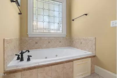 9008 Chelsea Drive, Raleigh, NC 27603 - Photo 44