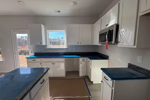 193 Courtside Dr, Dunn, NC 28334 - Photo 8