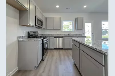 193 Courtside Drive, Dunn, NC 28334 - Photo 6