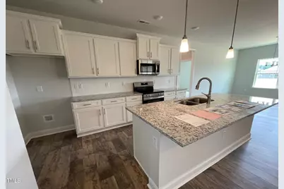 104 Brighton Street, La Grange, NC 28551 - Photo 14