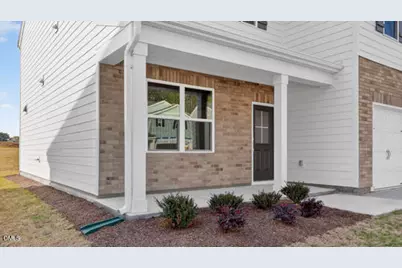 824 Comice Pear Way, Fuquay-Varina, NC 27592 - Photo 4