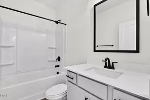 102 Brighton St, La Grange, NC 28551 - Photo 32