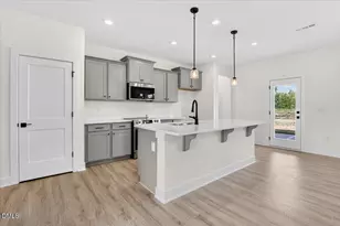 102 Brighton St, La Grange, NC 28551 - Photo 14