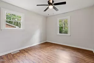 213 Pineland Ave, Clayton, NC 27520 - Photo 12