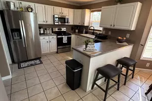 39 Climbing Arch Ct, Lillington, NC 27546 - Photo 6