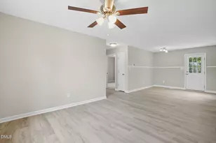 109 Bryant Dr, Smithfield, NC 27577 - Photo 6