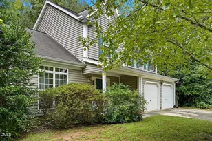 725 Valley Dr, Durham, NC 27704 - Photo 4