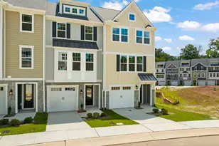 1013 Blackthorn Ln, Durham, NC 27703 - Photo 2