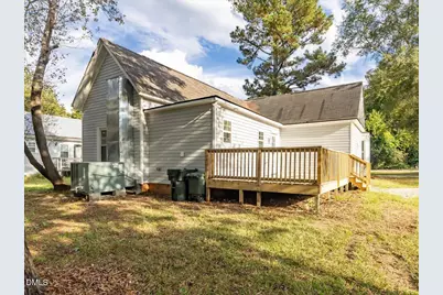 210 W Oak Street, Zebulon, NC 27597 - Photo 42