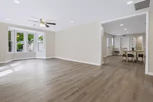 210 W Oak St, Zebulon, NC 27597 - Photo 8