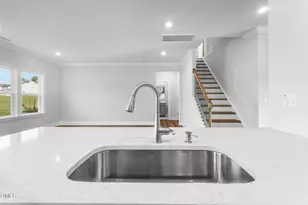 340 Seagrass Cir, Wendell, NC 27591 - Photo 10