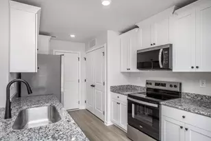 376 Chedworth Dr, Angier, NC 27501 - Photo 2