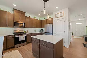 1417 Underbrush Dr, Durham, NC 27703 - Photo 16