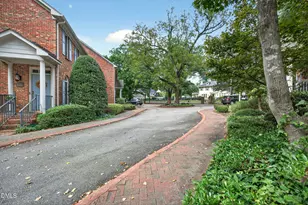 1404 Governors Ct, Raleigh, NC 27604 - Photo 30