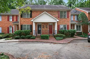 1404 Governors Ct, Raleigh, NC 27604 - Photo 2