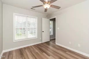 129 Crawford Pkwy, Clayton, NC 27520 - Photo 24