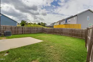 129 Crawford Pkwy, Clayton, NC 27520 - Photo 16