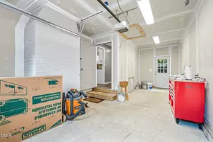 2601 Bristol Pl, Raleigh, NC 27610 - Photo 32