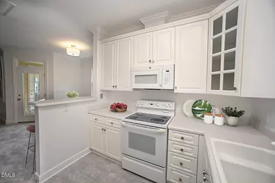 116 Northbrook Drive #305, Raleigh, NC 27609 - Photo 24