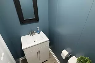 1932 Dogwood St, Fayetteville, NC 28301 - Photo 12