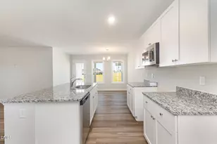 37 Tuscarora Dr, La Grange, NC 28551 - Photo 10