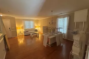 2709 Hamilton Green Dr, Durham, NC 27703 - Photo 2