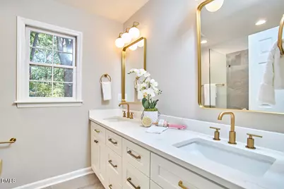 8404 Sleepy Creek Drive, Raleigh, NC 27613 - Photo 6