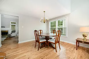 104 Foxcrest Ct, Cary, NC 27513 - Photo 6