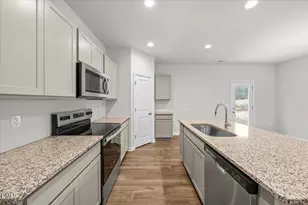 128 Stout Lndg, Dunn, NC 28334 - Photo 14