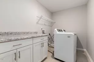 410 Ames St, Fayetteville, NC 28301 - Photo 20