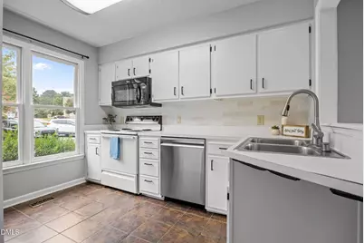 1626 Oakland Hills Way, Raleigh, NC 27604 - Photo 8