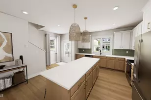 946 Allen Pk Dr, Knightdale, NC 27604 - Photo 2