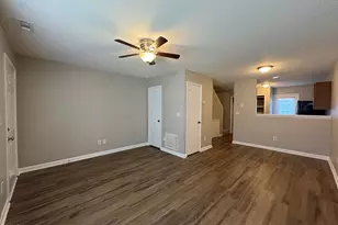 8102 Farmlea Cir, Raleigh, NC 27616 - Photo 2
