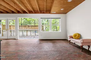 1209C Hillsborough Rd, Chapel Hill, NC 27516 - Photo 10