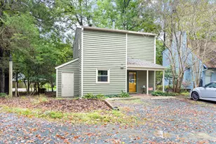 1209C Hillsborough Rd, Chapel Hill, NC 27516 - Photo 2