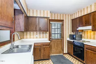 8004 Deer Meadow Dr, Apex, NC 27539 - Photo 10