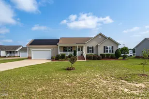 46 Bayberry Ln, Smithfield, NC 27577 - Photo 4