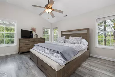 6901 Middleboro Drive, Raleigh, NC 27612 - Photo 24