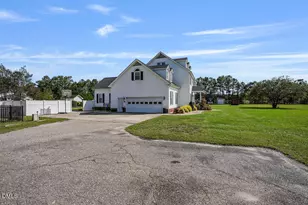121 Erwin Ave, Erwin, NC 28339 - Photo 8