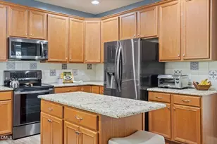 9208 Palm Bay Cir, Raleigh, NC 27617 - Photo 24