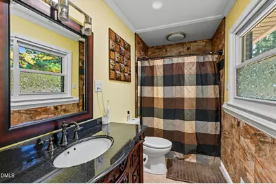 2007 Sunnybrook Drive, Burlington, NC 27215 - Photo 18
