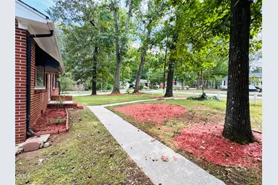 906 Abbott Street, Henderson, NC 27536 - Photo 4