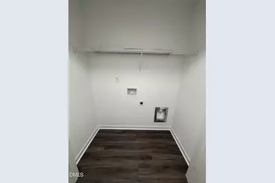 606 S Blackmon Street, Benson, NC 27504 - Photo 8