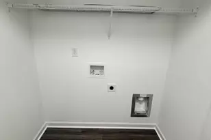 606 S Blackmon St, Benson, NC 27504 - Photo 8