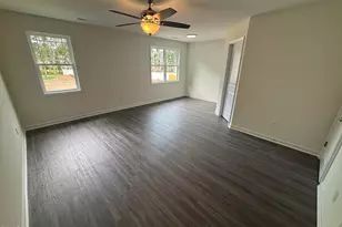 606 S Blackmon St, Benson, NC 27504 - Photo 6