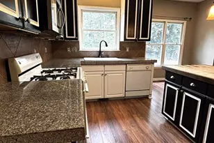 10205 Sorrills Creek Ln, Raleigh, NC 27614 - Photo 8