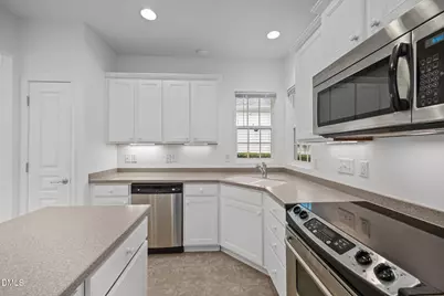 306 Fenmore Place, Cary, NC 27519 - Photo 14
